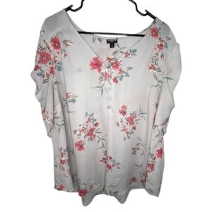 Torrid Harper Floral Pattern Short Sleeve Loose Fit Lightweight Blouse